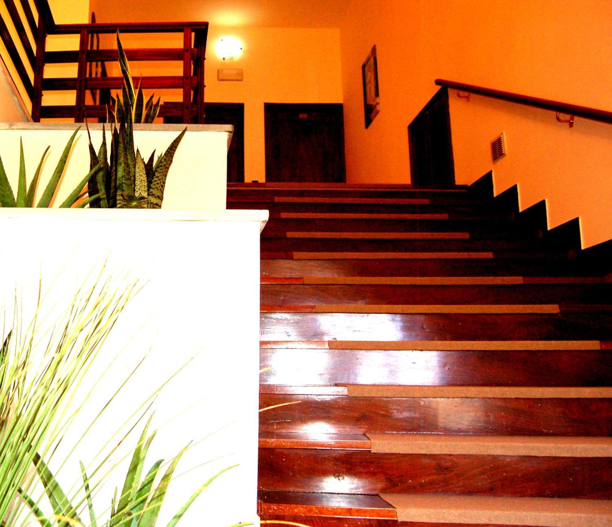 Borgo Nuovo San Martino Guest House Ambra Exterior photo